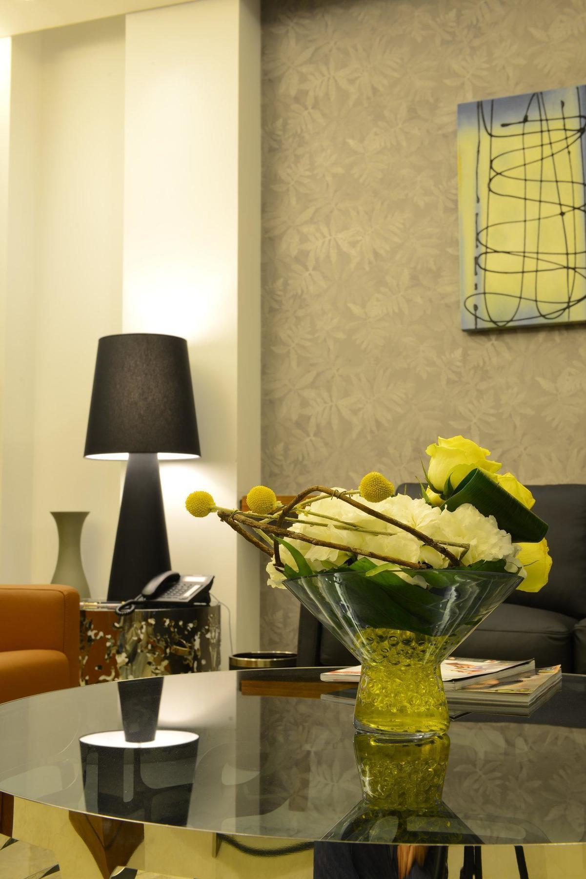 Coral Beirut Al Hamra Hotel Экстерьер фото