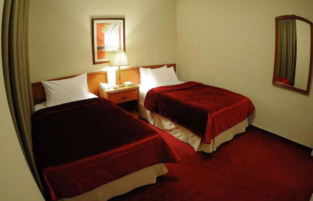 Coral Beirut Al Hamra Hotel Экстерьер фото