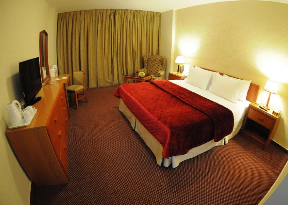 Coral Beirut Al Hamra Hotel Экстерьер фото