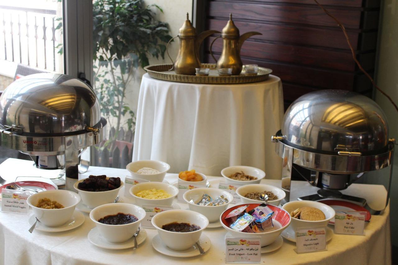 Coral Beirut Al Hamra Hotel Экстерьер фото