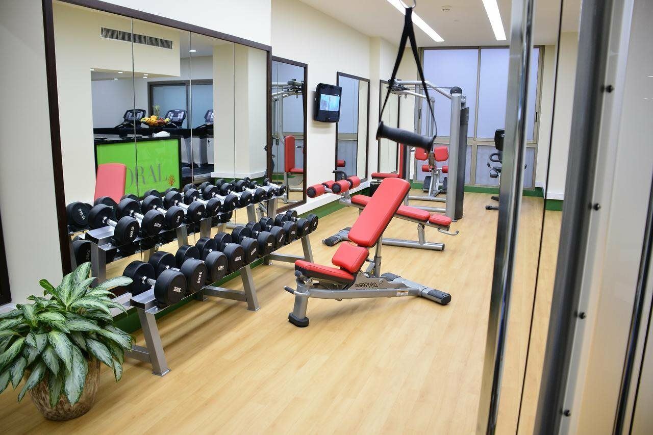 Coral Beirut Al Hamra Hotel Экстерьер фото
