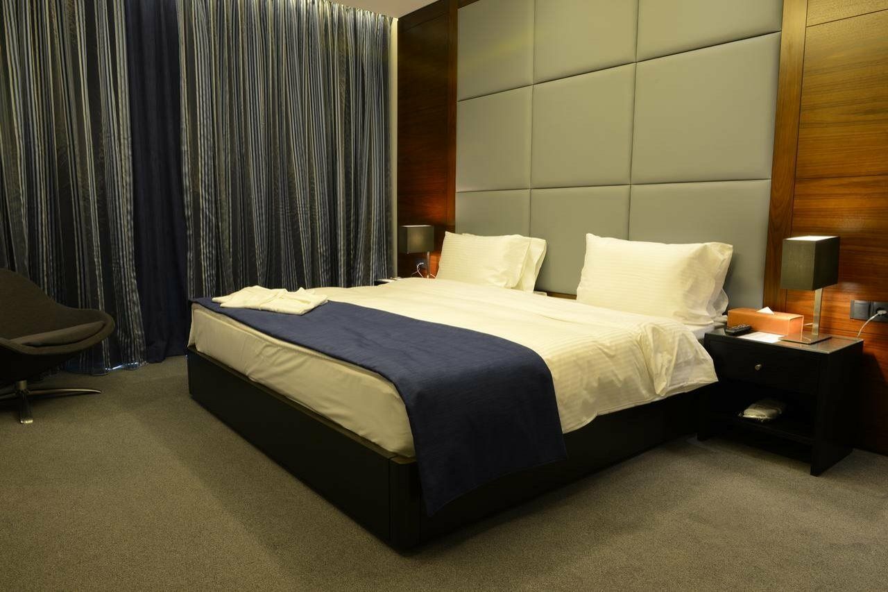 Coral Beirut Al Hamra Hotel Экстерьер фото